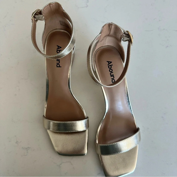 ABOUND Finn Ankle Strap Sandal Size: 7 - Picture 2 of 7